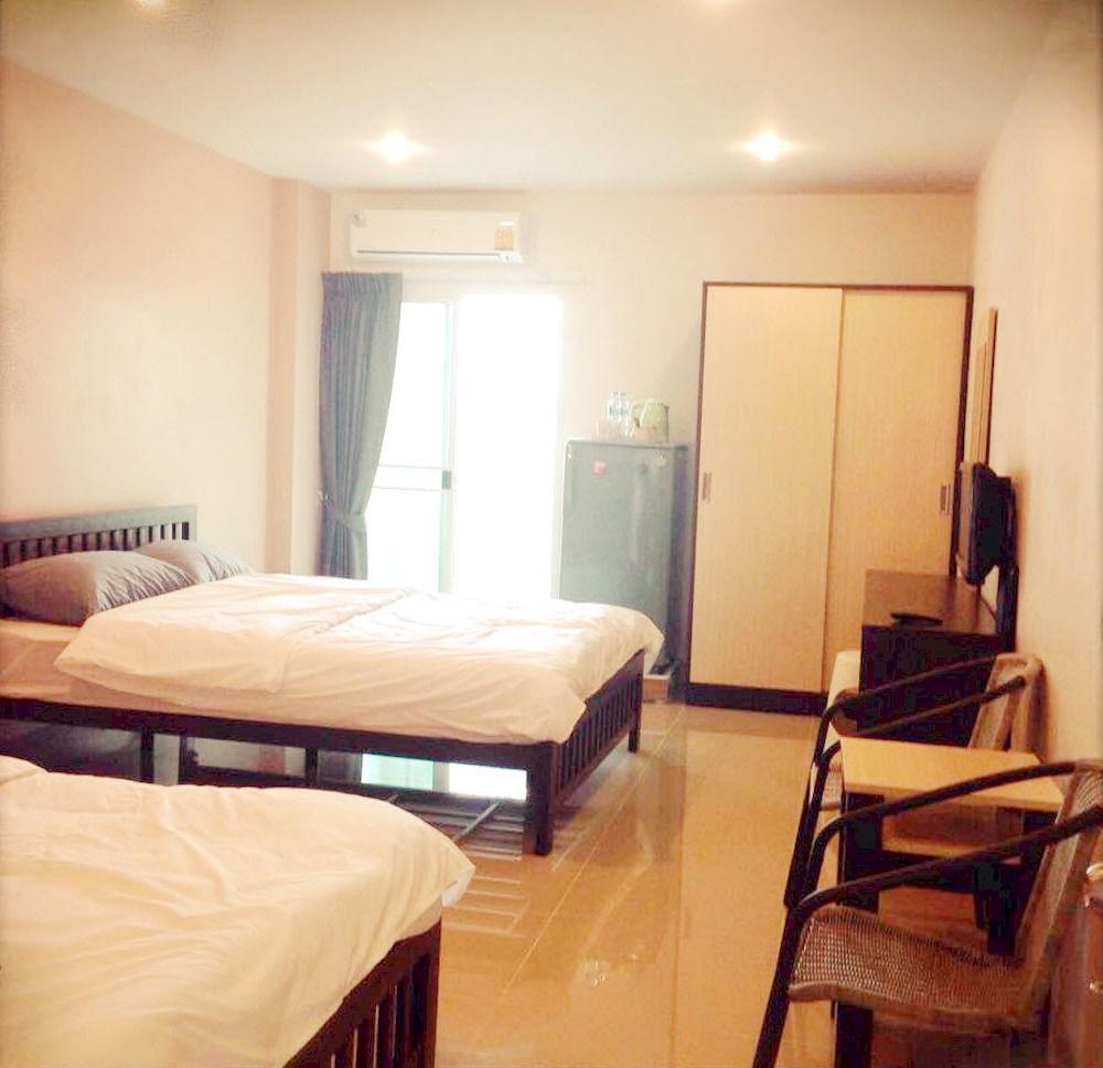 At Ease Hotel Suvarnabhumi Bang Phli Екстериор снимка